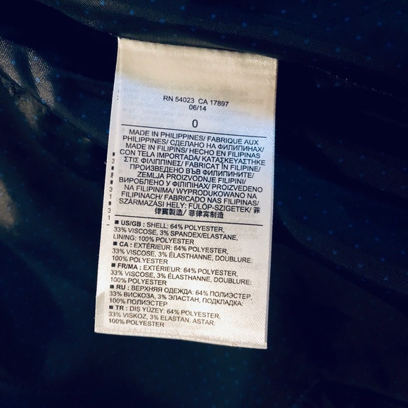 ⭐️2 for $30⭐️ Banana Republic a Classic-Fit Blazer - Picture 6 of 6